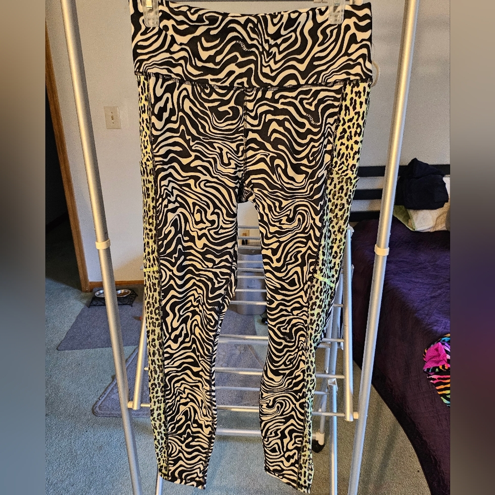Power Hold Legging